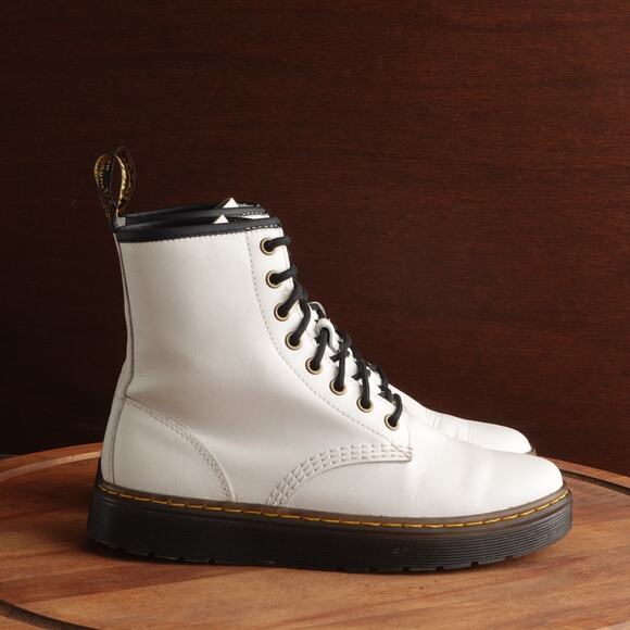 Dr. Martens Boots Womens Size 7 White Zavala Leather Combat 8 Eye Lace Up Ankle - Picture 1 of 15